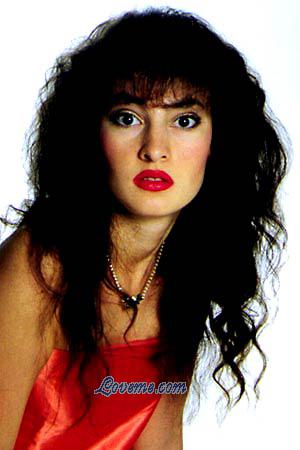 58686 - Elina Edad: 33 - Rusia