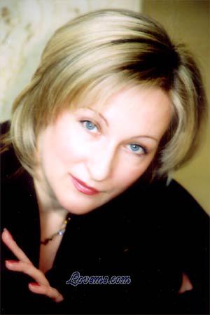 58786 - Elena Edad: 42 - Russia