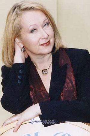 59729 - Irina Edad: 51 - Rusia