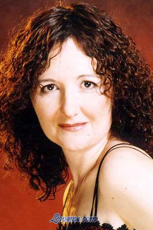 60811 - Elena Edad: 42 - Rusia