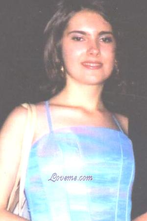 61124 - Irina Edad: 28 - Rusia
