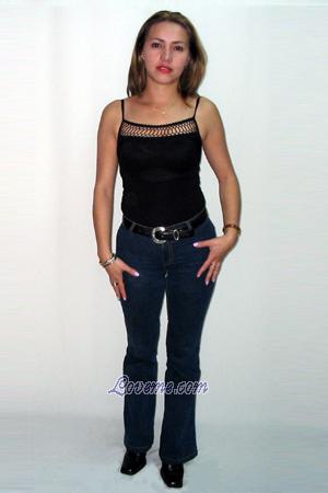 62005 - Claudia  Edad: 32 - Colombia