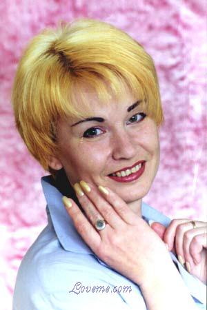 62399 - Elena Edad: 40 - Rusia