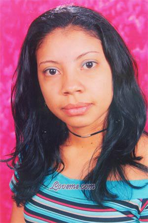 63885 - Shirley Edad: 33 - Colombia