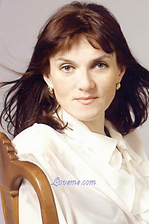 64211 - Elena Edad: 50 - Rusia