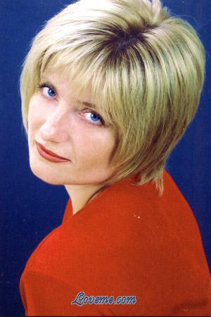 64247 - Ekaterina Edad: 41 - Rusia