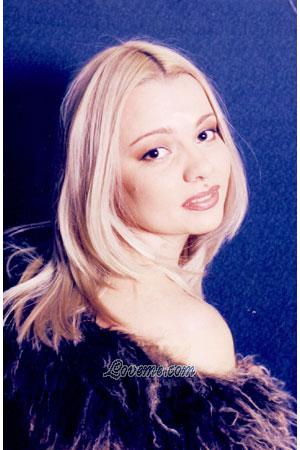 65633 - Irina Edad: 35 - Rusia