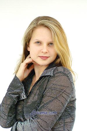 66296 - Natalia Edad: 31 - Rusia