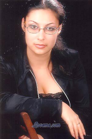 67096 - Elena Edad: 30 - Rusia