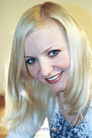 67736 - Ekaterina Edad: 36 - Rusia