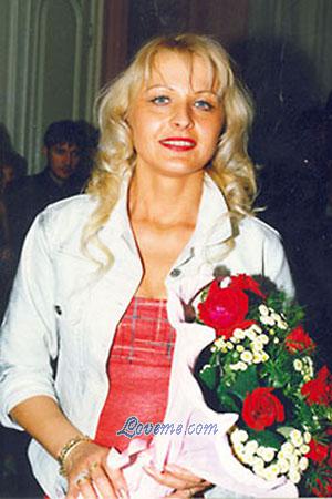 67900 - Larisa Edad: 47 - Rusia