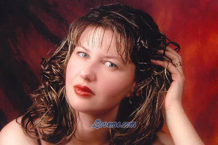 69094 - Patricia Edad: 38 - Rusia