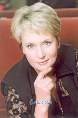 69284 - Elena Edad: 52 - Rusia
