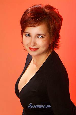 69469 - Larisa Edad: 34 - Rusia
