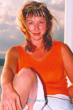 69689 - Elena Edad: 37 - Rusia