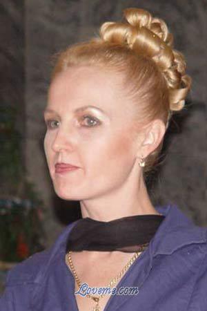 70412 - Irina Edad: 41 - Rusia