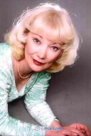 71454 - Olga Edad: 51 - Rusia