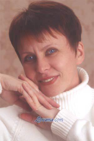 71716 - Elena Edad: 53 - Rusia