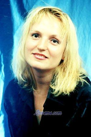 72460 - Alisa Edad: 40 - Rusia