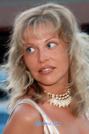 73156 - Elena Edad: 42 - Rusia