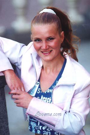 73875 - Elena Edad: 27 - Russia