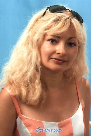 74313 - Natalia Edad: 44 - Rusia
