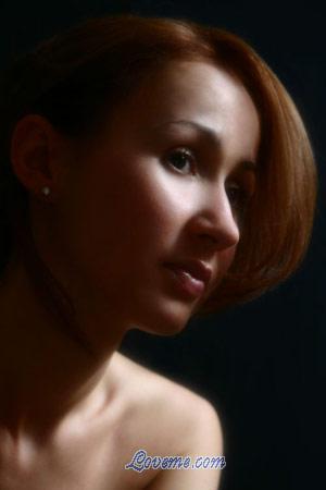75506 - Regina Edad: 35 - Rusia