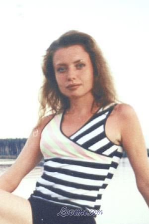76008 - Irina Edad: 35 - Rusia