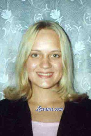 76762 - Natalia Edad: 32 - Rusia