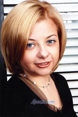 78027 - Irina Edad: 31 - Rusia