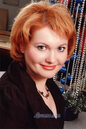 78028 - Valentina Edad: 35 - Rusia