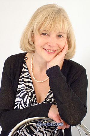 78789 - Elena Edad: 59 - Rusia