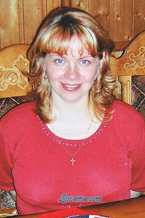 79093 - Elena Edad: 42 - Rusia