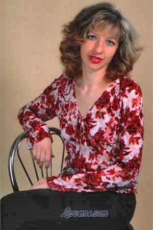 79451 - Irina Edad: 43 - Rusia