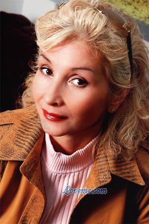 82177 - Irina Edad: 54 - Rusia