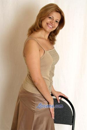 83810 - Taisia Edad: 40 - Rusia