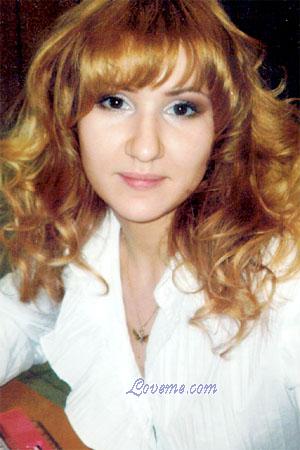 84405 - Alena Edad: 31 - Russia