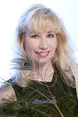 84618 - Elena Edad: 47 - Rusia