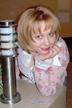 85450 - Irina Edad: 38 - Rusia