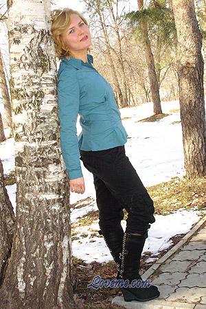 86019 - Julia Edad: 43 - Rusia