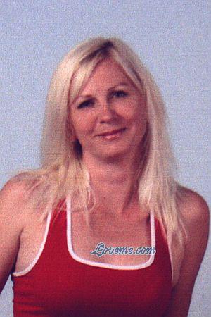 87610 - Irina Edad: 37 - Rusia