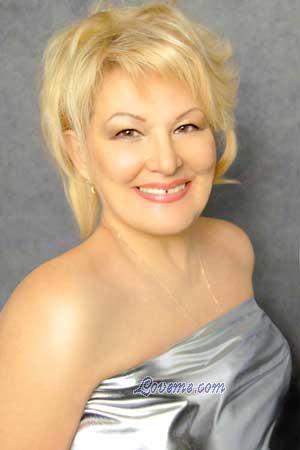 90692 - Irina Edad: 60 - Rusia
