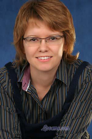 91759 - Elena Edad: 48 - Rusia