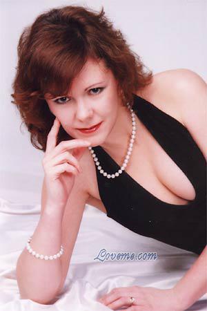 92439 - Victoria Edad: 41 - Rusia